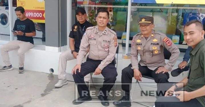 Jaga Situasi Kondusif, Patroli Giatkan Sambang Pusat Pertokoan