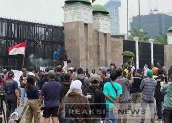 Massa Buruh akan Menggelar Demo Serentak di Seluruh Provinsi Indonesia Depan Gedung DPR, Bawa Enam Tuntutan