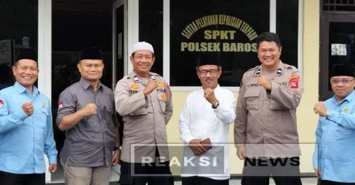 Mitra Kamtibmas Kapolsek Baros Terima Kunjungan Silaturahmi Kepala KUA Kecamatan Baros