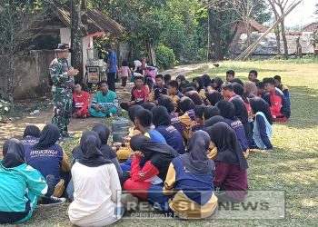 Serka H.Didik Haryanto Koramil 2203/Warungkiara Berikan Pembekalan Terhadap Paskibraka Menjelang HUT RI ke-80