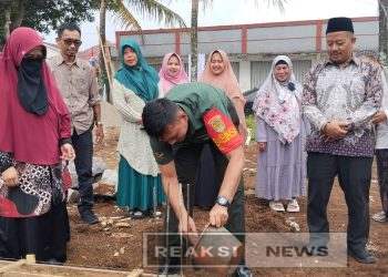 Peletakan Batu Pertama Dapur Makan Bergizi Gratis di Pondok Pesantren Alam Mecca Medina