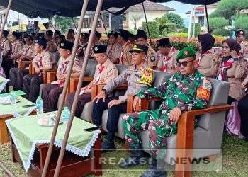 Danramil 2203/Warungkiara Hadiri Upacara Hari Pramuka Ke 64 di Ponpes Asssalam Putri