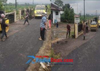 Dari Pustu Hingga Perbatasan Nagrak Selatan, Jalan Desa Babakan Panjang Kini Mulai Mulus”