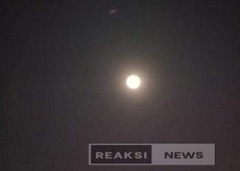 Gerhana Bulan Total 7-8 September 2025 di Sebagian Tertutup Awan, Menyaksikan Blood Moon