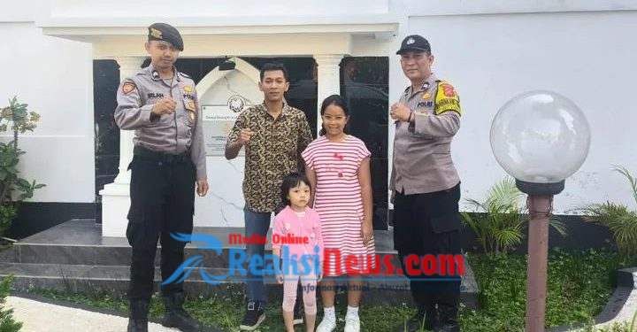 Wujudkan Kamtibmas Kebaktian Gereja Sidang Kristus, Polsek Baros Gelar Minggu Kasih