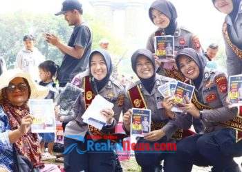 Polwan Polresta Bandung Laksaksanaan kegiatan Patroli Mojang Presisi di wilayah hukum Polresta Bandung