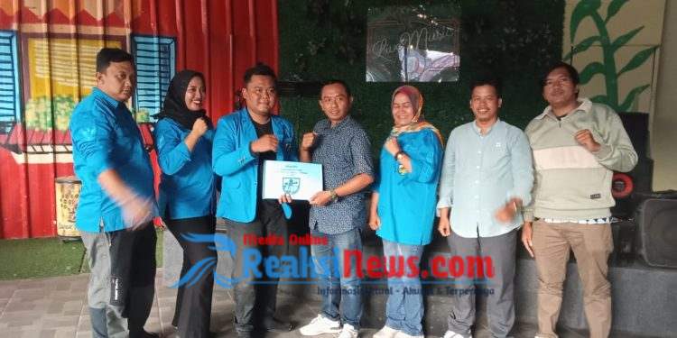 Wow..! Knpi Jawabarat Tunjuk Ketua Caretaker DPD KNPI Kabupaten Karawang!!..!!