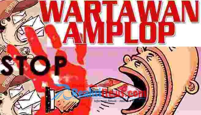 Racun Sosial Ganda: Wartawan Abal-Abal dan Hasutan yang Mengadu Domba Warga