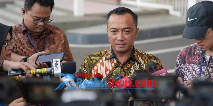 Usai Lawatan Internasional, Presiden Bahas Gagalnya Timnas dan Strategi Bangkit