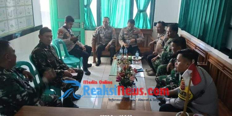 TNI–Polri di Warungkiara Perkuat Sinergitas Lewat Komsos, Wujudkan Keamanan dan Kebersamaan di Tengah Masyarakat