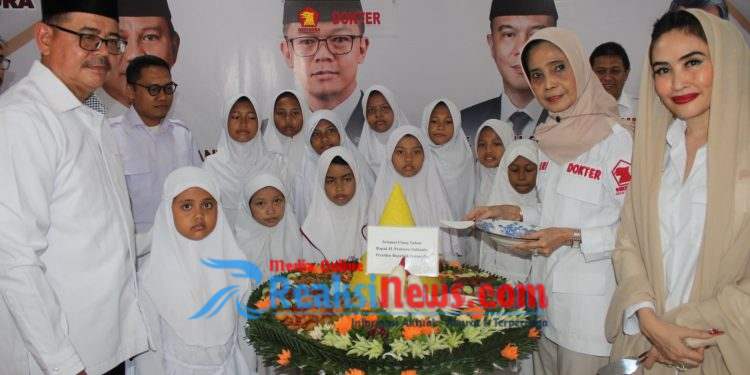 Layanan Kemanusiaan Gerindra Rayakan HUT Prabowo dengan Pengobatan Gratis