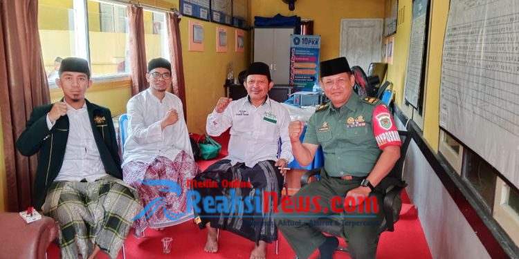 Danpos Bantargadung Peltu Andi Koramil 2203/Warungkiara hadiri upacara hari santri nasional 2025 di kecamatan bantargadung