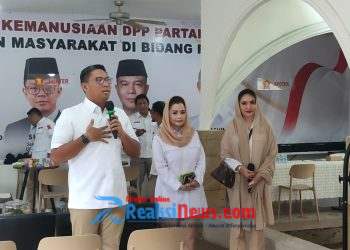 Wamentan Sudaryono Sapa Warga di Pengobatan Gratis Layanan Kemanusiaan DPP Partai Gerindra