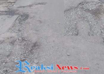 Jalan Kabupaten Cikukulu – Caringin Yang Berlubang, Warga Minta Pemda Segera Memperbaiki