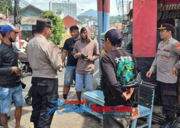Satgas Gabungan dan Binmas Gencarkan Patroli Dialogis, Merangkul Warga Lawan Premanisme