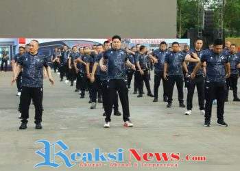 Kapolda dan Kapolres Seluruh Indonesia Gelar Olahraga Bersama Jelang Apel Kasatwil 2025