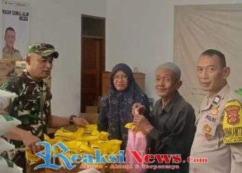 Bhabinkamtibmas Monitoring Penyaluran Bantuan Pangan di Kelurahan Baros, Pastikan Tepat Sasaran dan Kondusif