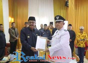 Sah.!! Himan Nulhakim Jadi Kades Pawenang Usai Dilantik Bupati Sukabumi