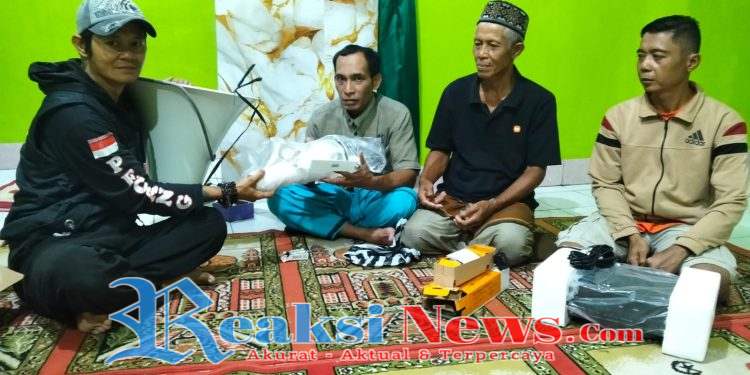 Komunitas Pecang Bikin Terharu! Masjid Al Falah Akhirnya Punya Toa Baru Setelah Seminggu Rusak