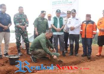 Peletakan Batu Pertama Huntara di Lengkong, Wabup Apresiasi Peran Semua Pihak