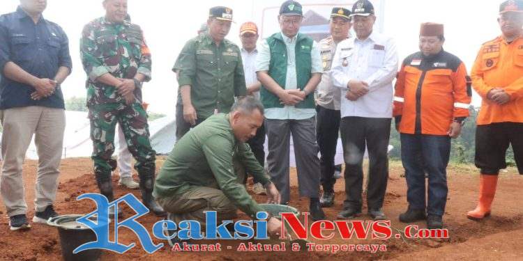 Peletakan Batu Pertama Huntara di Lengkong, Wabup Apresiasi Peran Semua Pihak