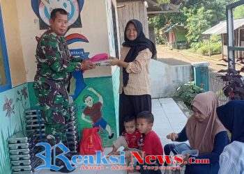 Serka Enceng Setiawan Monitoring Penyaluran Program Makan Bergizi Gratis untuk Balita, Ibu Hamil dan Menyusui di Wilayah Koramil 2203/Warungkiara