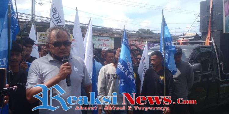 Gabungan LSM Geruduk Kejari Sukabumi di Hari Anti Korupsi Sedunia, Desak Eksekusi Dua Pom Bensin Mangkrak