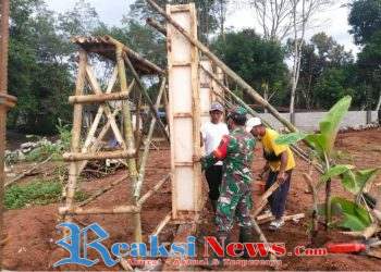 Babinsa Mangunjaya Serka Slamet Koramil 2203/Warungkiara Dampingi Pembentukan Koperasi Desa Merah Putih