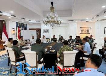 Presiden Prabowo Gelar Pertemuan Rutin dengan Pimpinan TNI di Istana