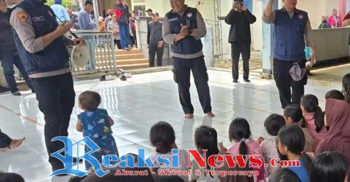 Tim Psikologi SDM Polda Jawa Barat Lakukan Trauma Healing Terhadap Masyarakat, Terdampak Bencana Tanah Longsor