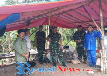 Danramil 2203/Warungkiara dan Kades Hegarmanah Dampingi Dandim 0622/Sukabumi Tinjau Pembangunan Koperasi Desa Merah Putih