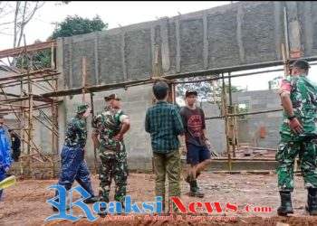 Danramil 2203/Warungkiara dan Danpos Bantargadung Dampingi Dandim 0622/Sukabumi Tinjau Progres Pembangunan Koperasi Desa Merah Putih