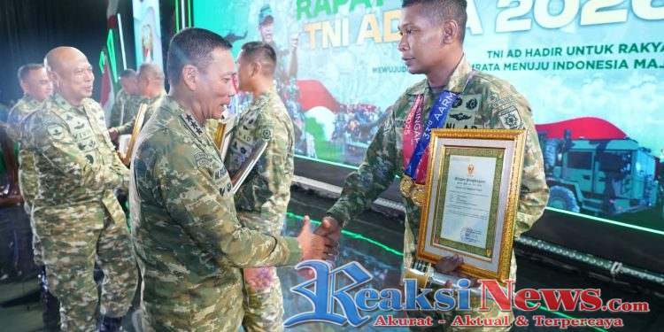 Prajurit Kostrad Raih Penghargaan Kartika Awards atas Prestasi Emas di AARM ke-33