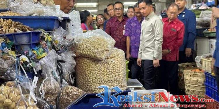 Wapres Tinjau Stabilitas Harga dan Transaksi Pembayaran Non Tunai, Kunjungi Pasar Badung Bali