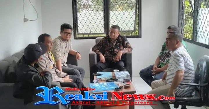 Hadir ditengah masyarakat, Bhabinkamtibmas Bangun Silaturahmi Kamtibmas