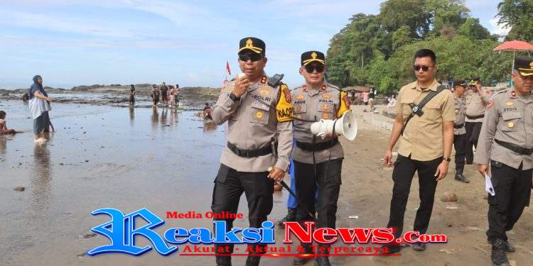 Pantau Langsung Pesisir Pantai, Kapolres Sukabumi Himbau Wisatawan Jangan Berenang Terlalu Jauh Utamakan Keselamatan Keluarga