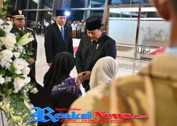 Presiden Prabowo Beri Penghormatan Terakhir untuk Tiga Prajurit TNI yang Gugur di Misi UNIFIL Lebanon