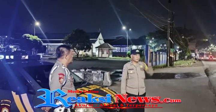 Cegah Gangguan Kamtibmas, Polsek Baros Patroli Jelang Dini Hari