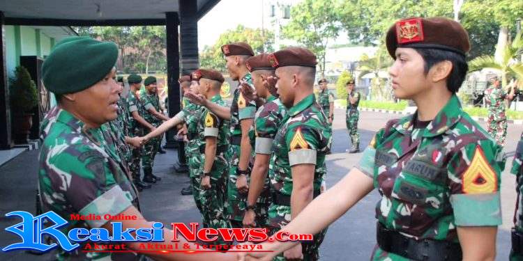 Taruna Akmil Tingkat III Asah Kemampuan Manajerial dan Teknis Melalui OJT di Yonbekang 2 Kostrad
