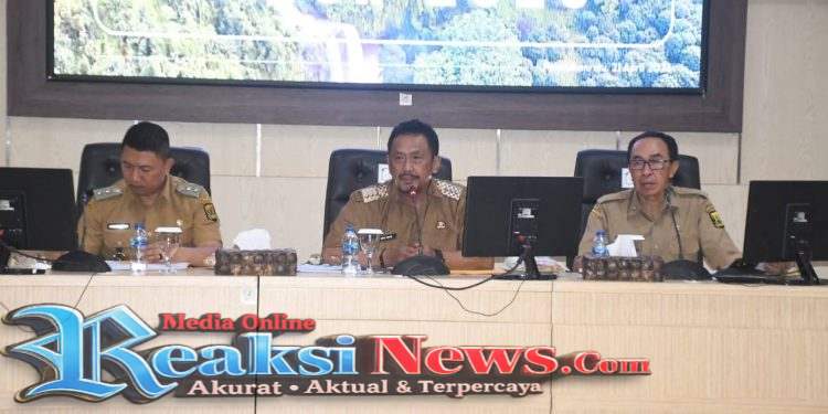 RAPAT DINAS, BUPATI TEGASKAN ASN HARUS TETAP DISIPLIN DITENGAH KEBIJAKAN EFISIENSI ANGGARAN