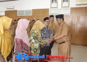 Hj. Rina Rosmaniar Japar, Resmi Dilantik Ketua Forum Silaturahmi Kabupaten Sukabumi Sehat (FSKSS)