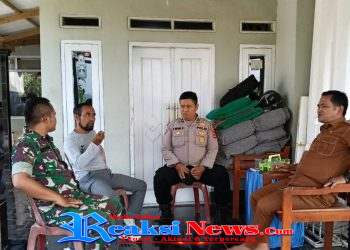 Sinergitas Tiga Pilar Desa, Babinsa Bojongkerta Kopda Kusdiarto Koramil 2203/Warungkiara Perkuat Komsos Bersama Bhabinkamtibmas dan Kades