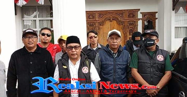 SKANDAL PANAS!! Ardi Wantoro Jadi Target Utama LSM FORWACIB, Tudingan “Dapur Rahasia” dan Kebohongan Publik Guncang DPRD Kota Sukabumi!