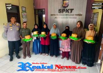 Polres Pidie Salurkan Bantuan Logistik Kapolda Aceh untuk Korban Banjir