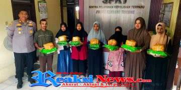 Polres Pidie Salurkan Bantuan Logistik Kapolda Aceh untuk Korban Banjir