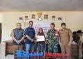 Babinsa Sukaharja Serka Enceng Koramil 2203/Warungkiara Monitoring Penyaluran BLT DD, Berjalan Aman dan Lancar