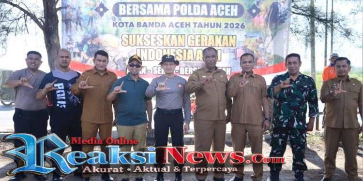 Gotong Royong Bersama Kapolda Aceh, Sukseskan Gerakan Indonesia Asri