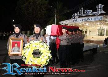 Haru Iringi Pelepasan Kabag Binkar Ro SDM, Polda KEPRI AKBP M.Khalid Zulkarnaen, Kenang Sosok Bhayangkara Berdedikasi Tinggi