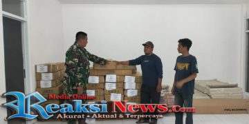 Babinsa Tarisi Serka Dodi Koramil 2203/Warungkiara Monitoring Penerimaan Alkap Pengadaan KDM dari PT Agrinas