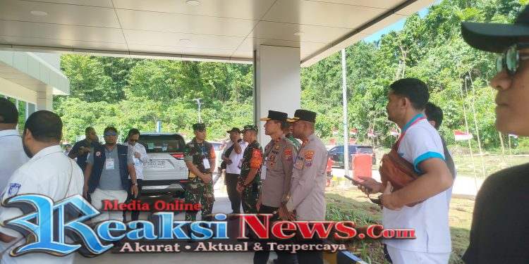 Kawal Kunjungan Wapres Gibran di Raja Ampat, Kapolda Papua Barat Daya dan Kapolres Raja Ampat Pastikan Keamanan Kondusif